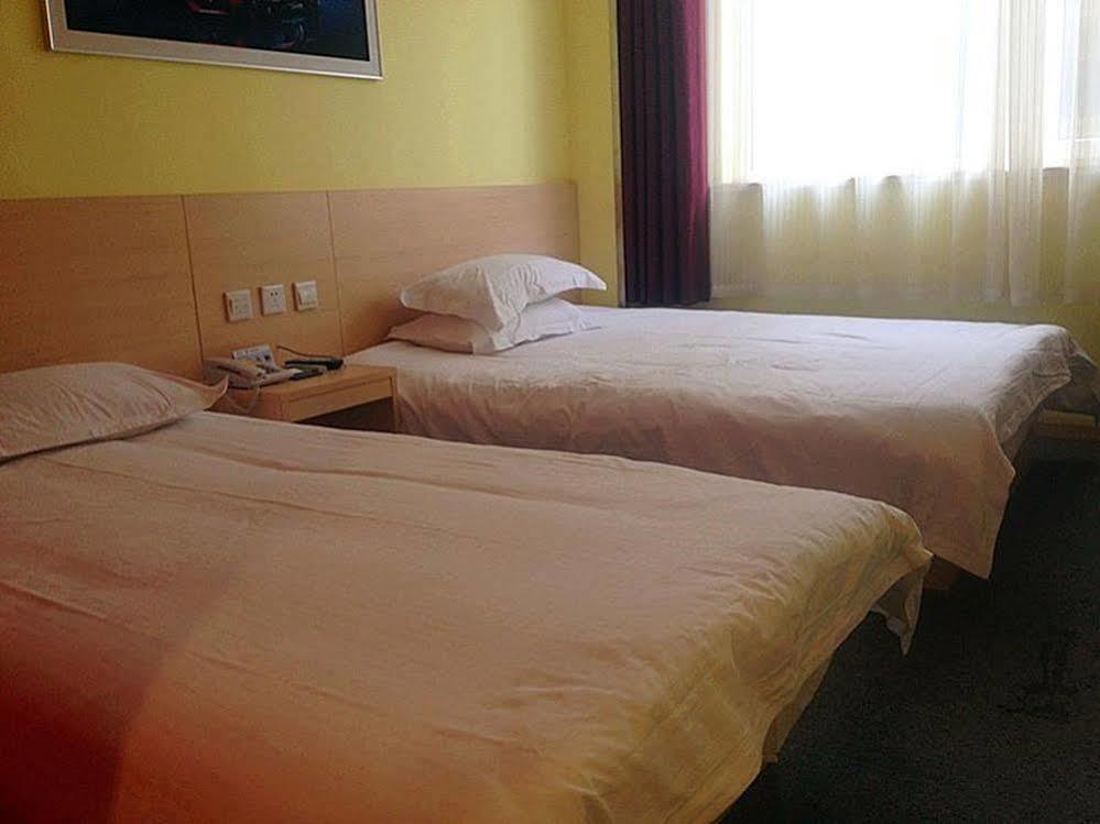 Super 8 Hotel Chengyang Luaran gambar